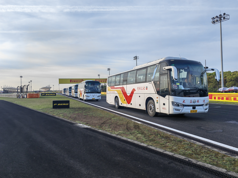 金旅客車圓滿服務(wù)F1中國大獎(jiǎng)賽