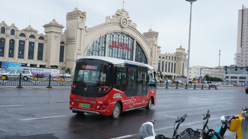 金旅星辰點(diǎn)亮牡丹江，微循環(huán)巴士繪制城市出行新畫(huà)卷