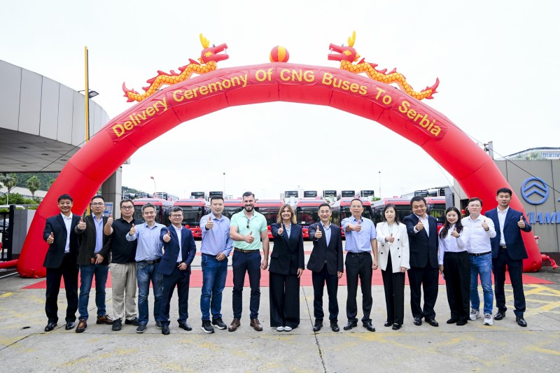 實(shí)力圈粉歐洲！金旅天然氣公交批量遠(yuǎn)銷塞爾維亞