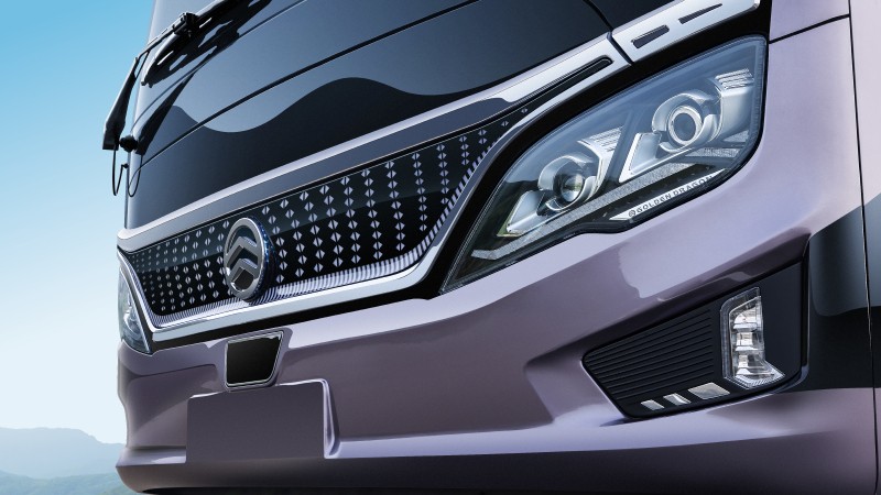 以智能化、網(wǎng)聯(lián)化重新定義高端客車未來——專訪廈門金龍旅行車有限公司技術(shù)中心主任張綱